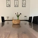 Messe Dus - 3 - 80qm - Sportpark Wedau Διαμέρισμα