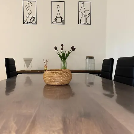 Messe Dus - 3 - 80qm - Sportpark Wedau Appartement