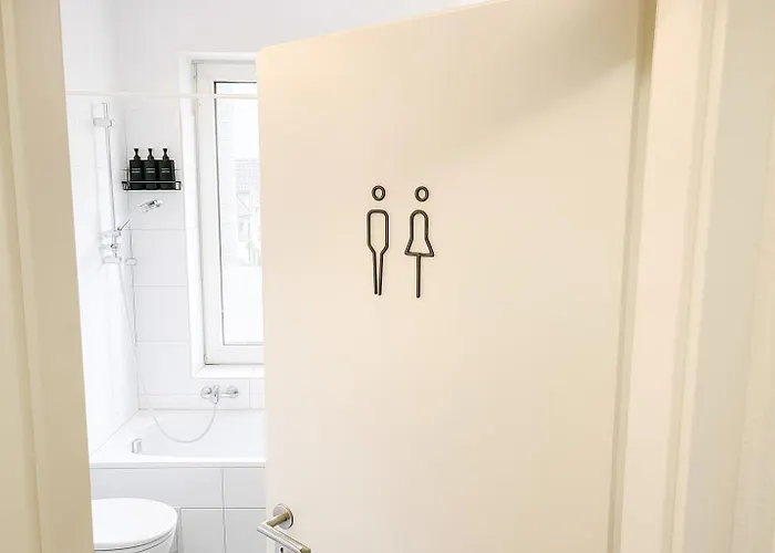 Messe Dus - 3 - 80qm - Sportpark Wedau *